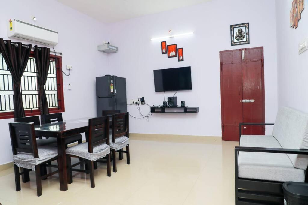 The Peaceful Place Karaikkudi Exterior photo